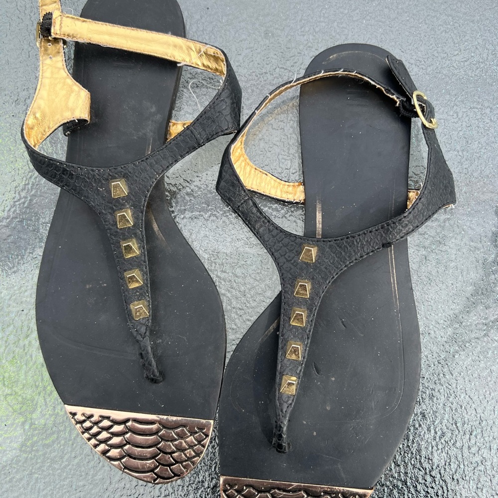 Black sandals